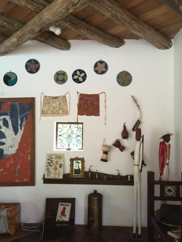 Μια τηλεόραση ή/και κέντρο ψυχαγωγίας στο Meru House Lekisilai