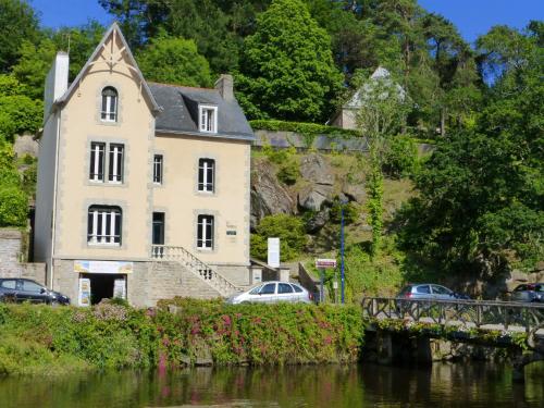 Imagen de la galería de La Passerelle de Pont-Aven, en Pont-Aven