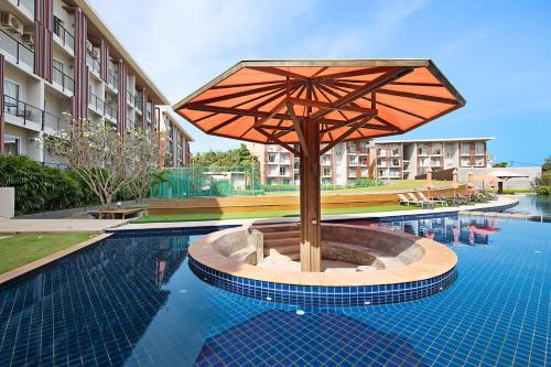 Swimmingpoolen hos eller tæt på 1 Bedroom Apartment F207