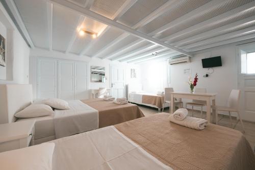 Gallery image of Kavaki Studios in Mikonos