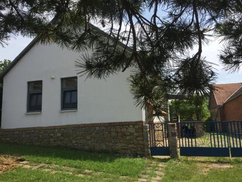 Rural Idyll - Vidéki Idill 7677 Orfű, 4 Hámán Kató utca kép - 3