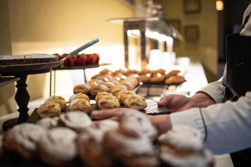 Jídlo v aparthotelu nebo okolí