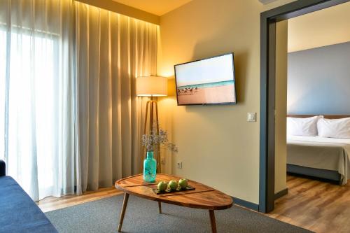 The Prime Energize Hotel & SPA - Algarveにあるベッド