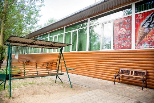 Φωτογραφία από το άλμπουμ του Holiday Park Dunay σε Kislitsa
