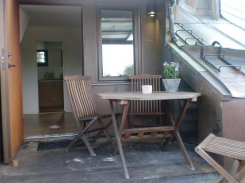 Ein Balkon oder eine Terrasse in der Unterkunft Trollhättans Bed and Breakfast