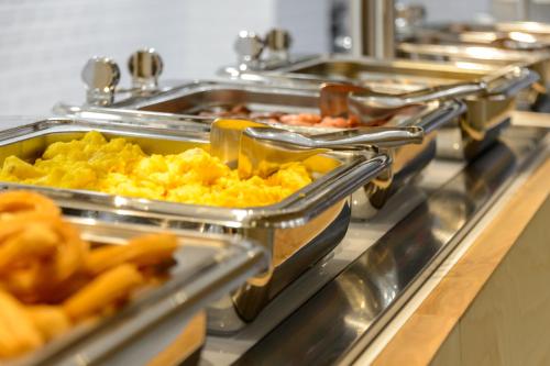 Makanan di atau berdekatan aparthotel ini