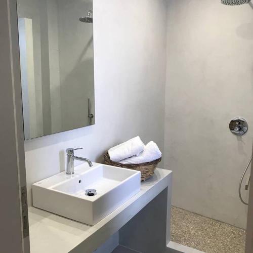 Gallery image of Drimoni Boutique in Ios Chora