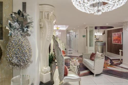Staypineapple, An Artful Hotel, Midtown New York Image