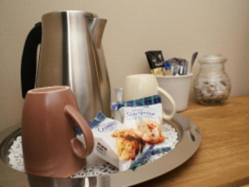 Coffee and tea-making facilities at An-Sealgair Bed & Breakfast 