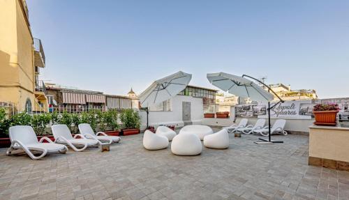Napoli Squares Suites photo 31