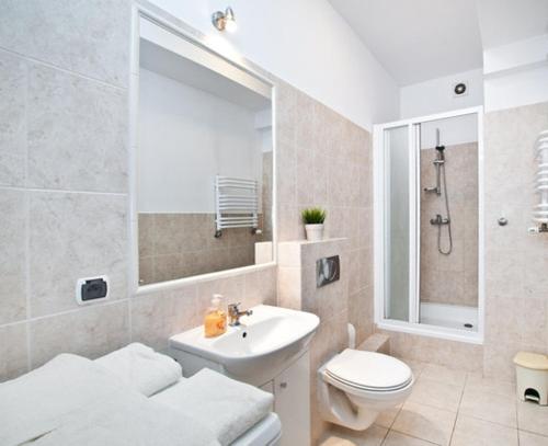 Kúpeľňa v ubytovaní Apartament w Sercu Starówki