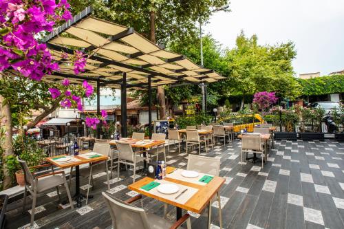 Restaurace v ubytování Eliada Hotel