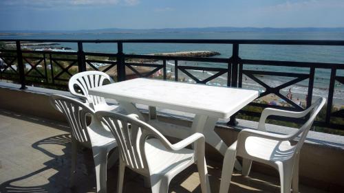 Gambar di galeri bagi Golden Sea View New di Pomorie