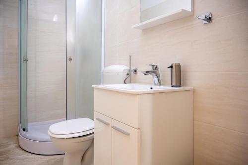 A bathroom at Split Central Lovely Flat