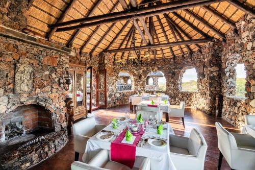 Χώρος καθιστικού στο Eagle Tented Lodge & Spa