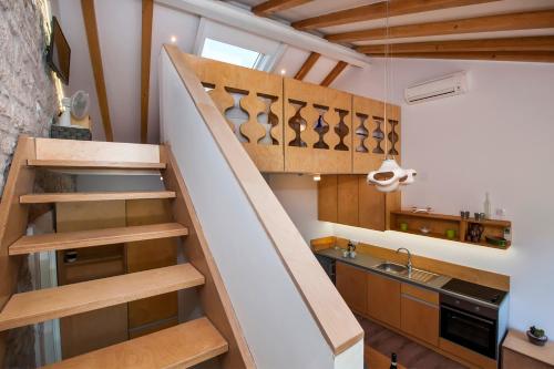 House Graziella by Irundo