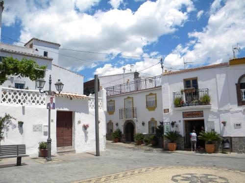 Moclinejo House