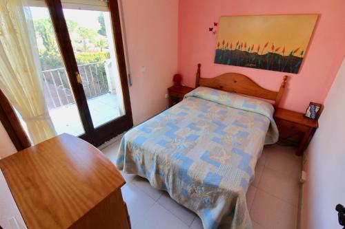 Postel nebo postele na pokoji v ubytování Villa, piscine, WIFI. Locamar Silvia Cat.