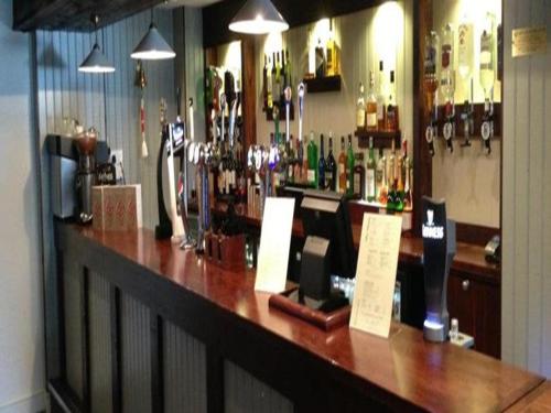 Lounge atau bar di Beverley Inn & Hotel