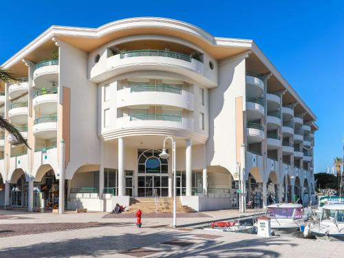Apartment L'Open-10 by Interhome