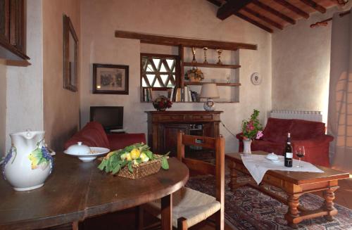 A restaurant or other place to eat at Agriturismo Borgo dei Ricci