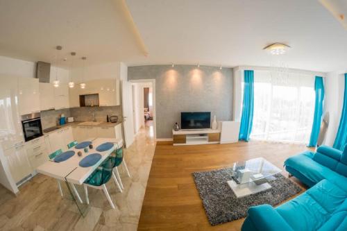 Fotografie z fotogalerie ubytování Apartment Mimosa of Tre Canne v destinaci Budva