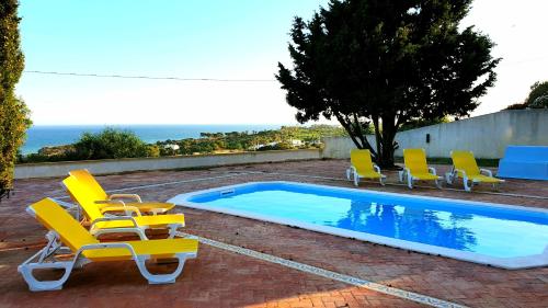 Casa da Vigia - vila bouganvilia - V3 - in top of the beach with jacuzzi