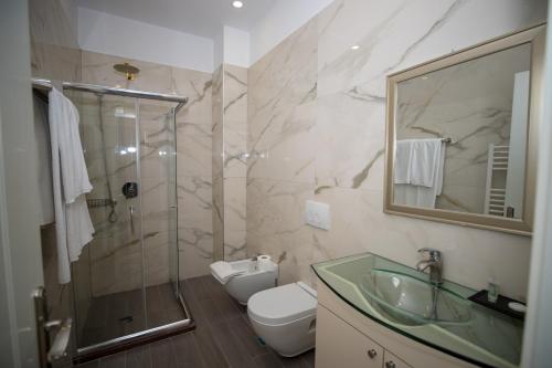 Koupelna v ubytování Hotel Vila Zeus