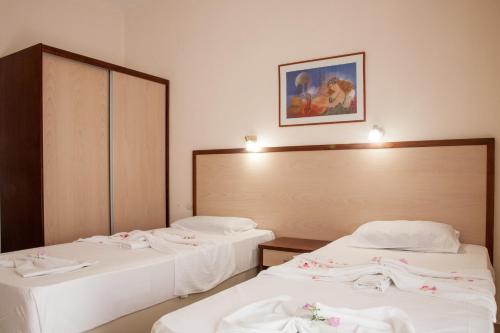 Φωτογραφία από το άλμπουμ του Ekavi Apartments στην Αγία Μαρίνα Νέας Κυδωνίας