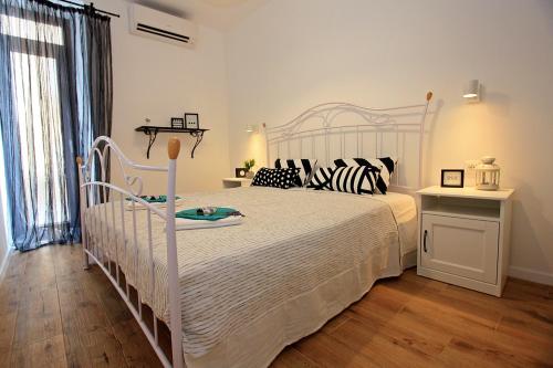 Apartman Michelangelo in the centar of Supetar