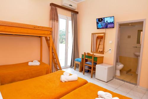 Gallery image of Costa Hotel in Ýpsos