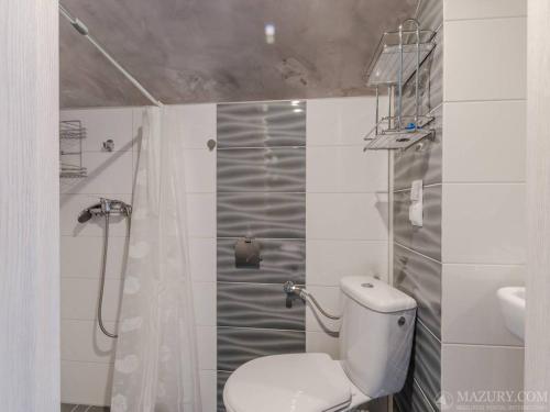 Ένα μπάνιο στο Wiejska 21