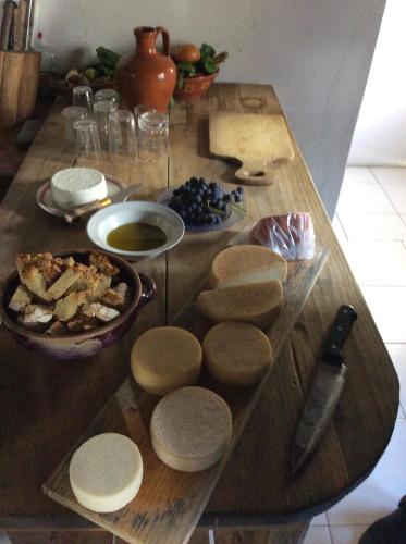 Еда / где поесть недалеко от люкс-шатра