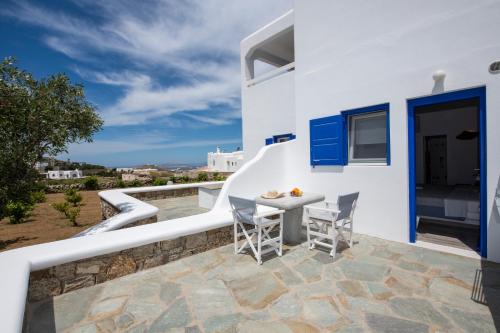 Gallery image of Stavroula Studios in Glastros