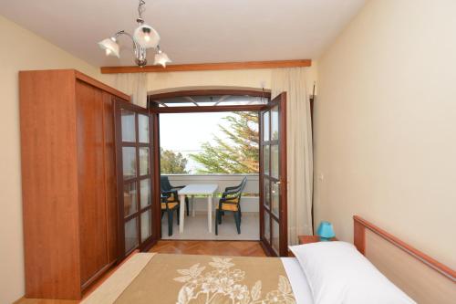 Gallery image of Apartments Beach in Vrsi