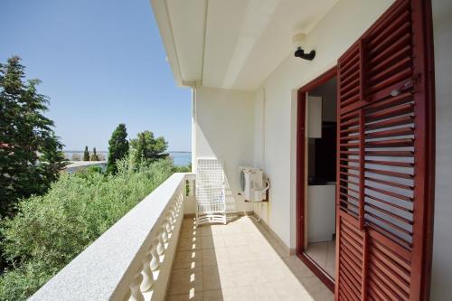 Gallery image of Apartments Beach in Vrsi