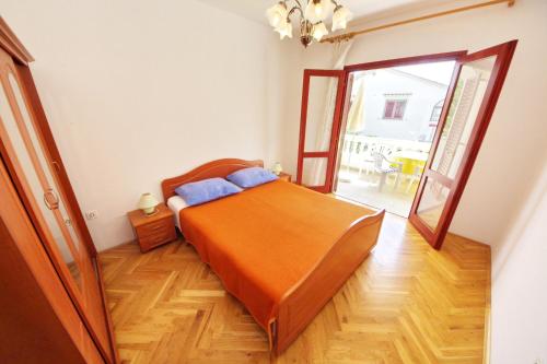 Gallery image of Apartments Beach in Vrsi
