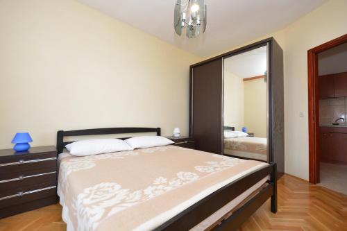 Gallery image of Apartments Beach in Vrsi