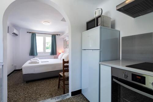 Enticing, Cosy, Rooftop Studio Athens Centre! EP9T