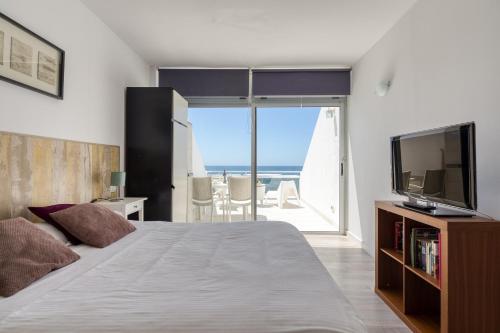 Great terrace sea views - Wifi By Canariasgetaway