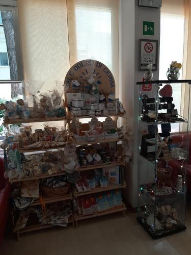 Gallery image of Hotel Kiss in Cesenatico