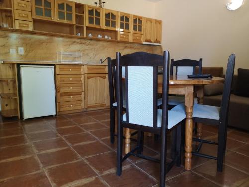 Dapur atau dapur kecil di Hotel Bavaria