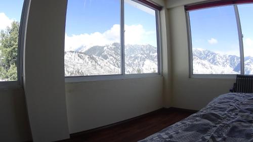 Gallery image of Chinar Resorts in Bāla Pīr Ziārat