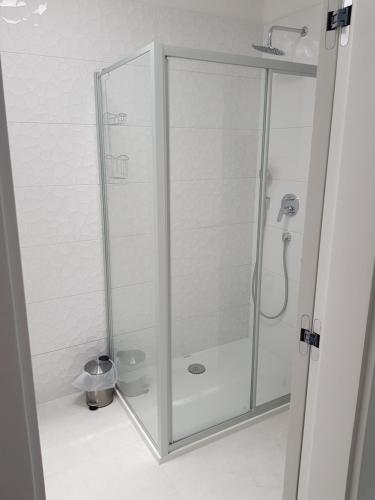 Koupelna v ubytování Apartmani MARELLA
