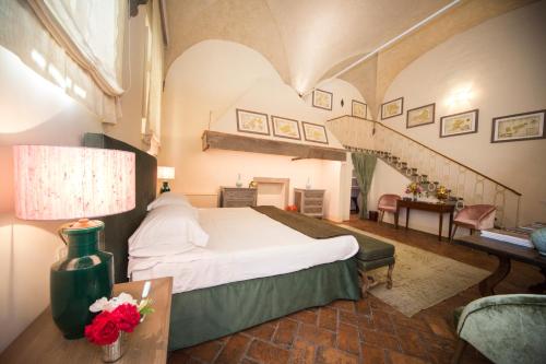 Al Palazzo del Marchese di Camugliano Residenza d'Epoca photo 17
