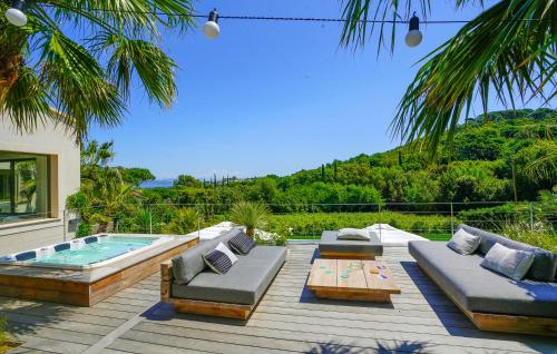 Gallery image of villa Sant-Anna in Saint-Tropez