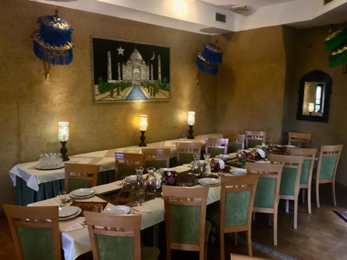 Restaurant o un lloc per menjar a Solinianka Villas & Spa