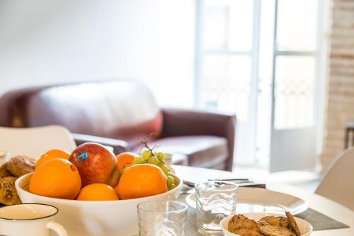 CASA FLORIT - CATHEDRAL LUXURY TERRACE FLAT 2BR 2BA AC Wifi