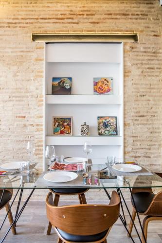 CASA FLORIT - CENTER Luxurious 1BR 1BA Terrace WI-FI AC