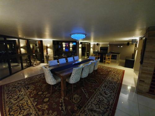 Posezení v ubytování Weston Guest House Krugersdorp